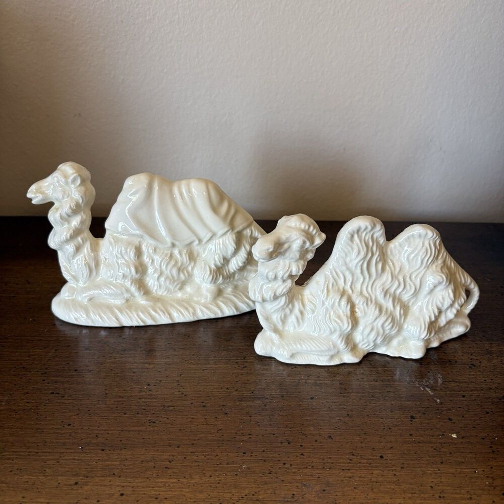Camel Lot (2) Nativity Replacements White Glaze Ceramic 3.5" Tall Christmas